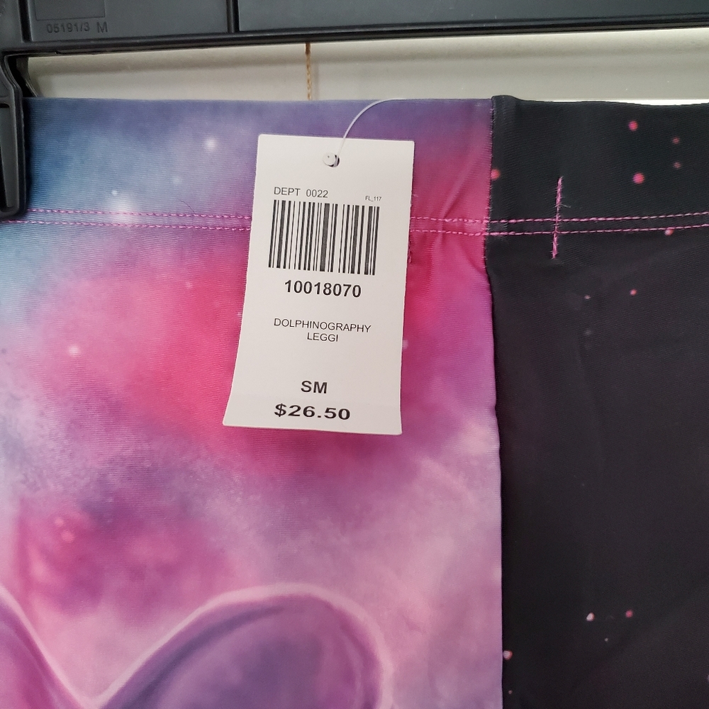 Galaxy dolphin leggings - Picture 7 of 8